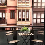 El Rincon De Valeria - - Casco Viejo - Parking Opcional - Ar Hostsbilbao アパート